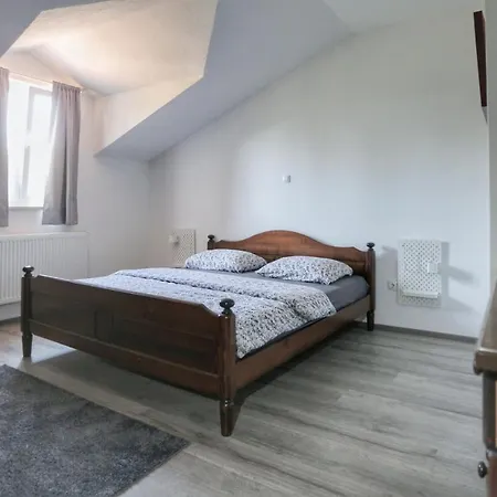 Apartment Tugare