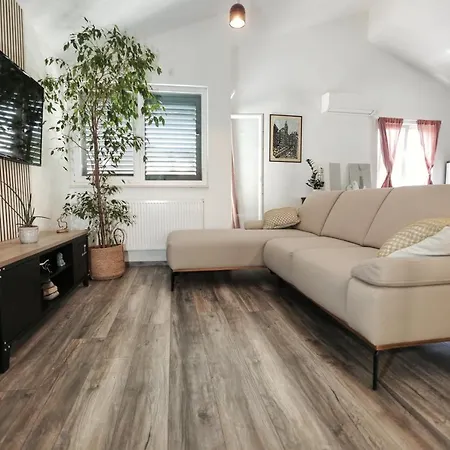 Apartment Tugare Tugare