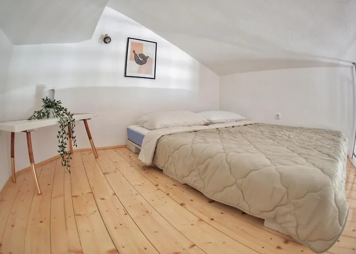 Apartamento Apartment Tugare *